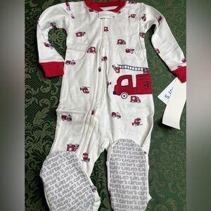 NWt 24m o 18m sleeper fire truck men rescue pajamas footie carters firetruck